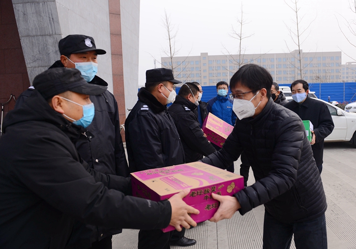 鄠邑校区大门2DSC_8172 - 副本.JPG