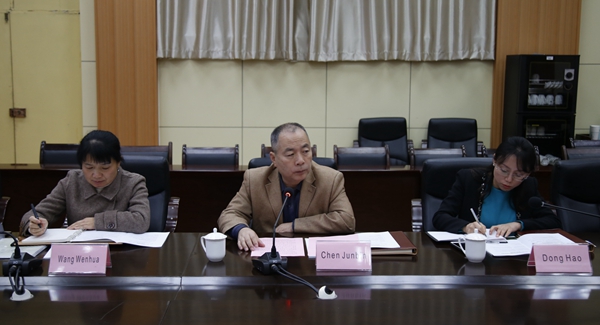 陈校长_MG_1195 - 副本.JPG