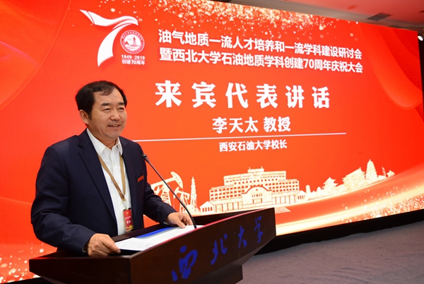 李校长DSC_4949 - 副本 - 副本.JPG