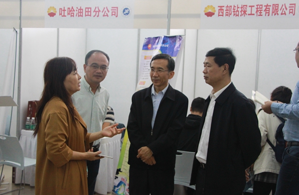 张书记IMG_1360 - 副本.JPG